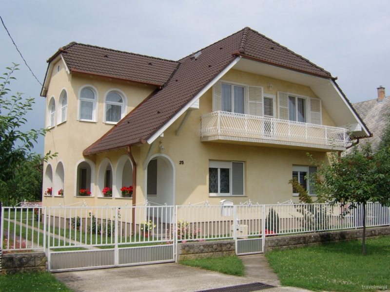Rózsa Apartmanok