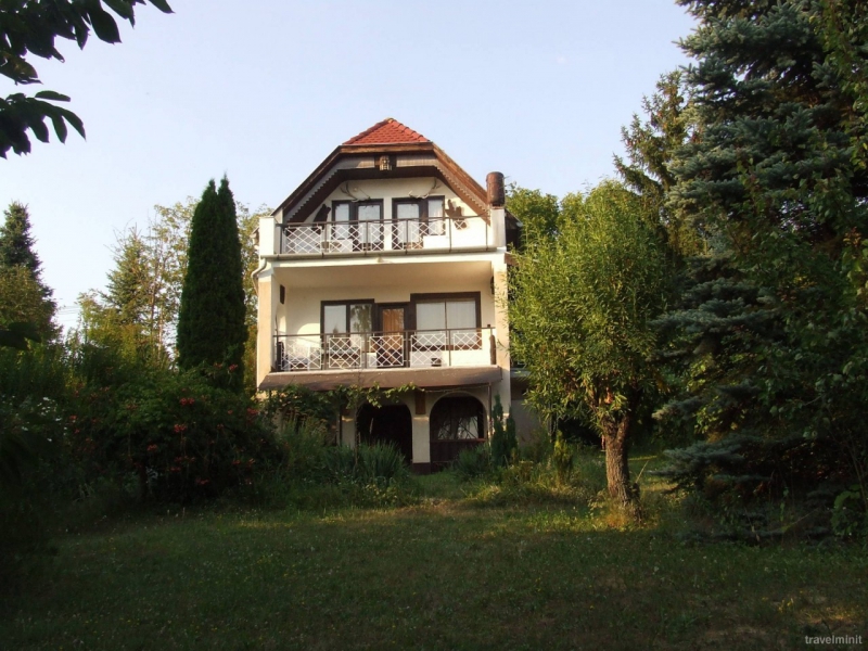 Zebegényi Üdülőház