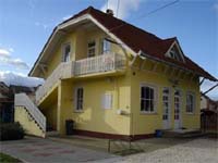Tur�nyi Andr�sn� apartmanja