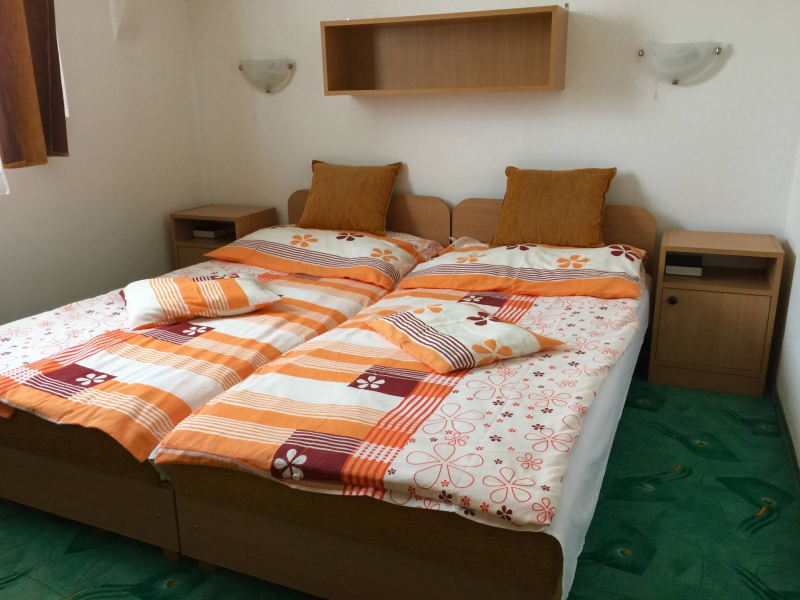 Akácliget Gyógy- és Strandfürdő - Karcag