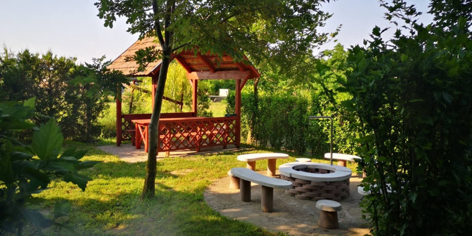 Angla Vendghz - Szabadhdvg