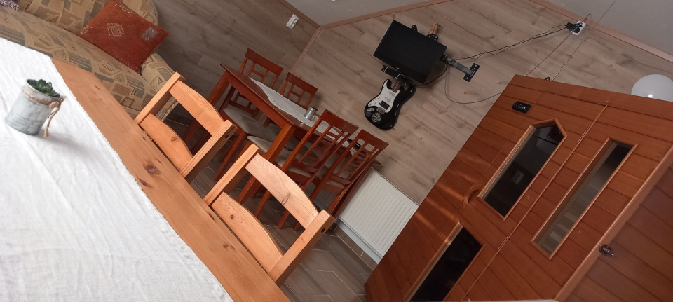 Angla Vendghz - Szabadhdvg