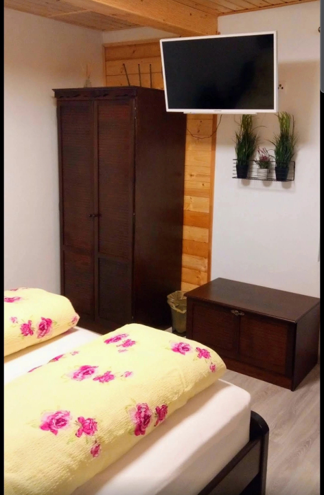 Bagolyvr vendghz magnszllshely - Magyarszombatfa