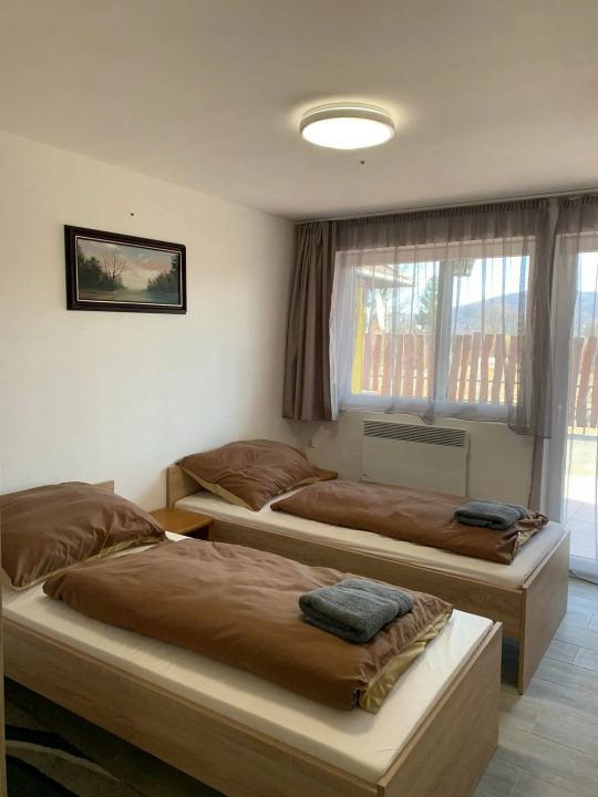 Cserepes Sz�ll�shely-Romh�ny
