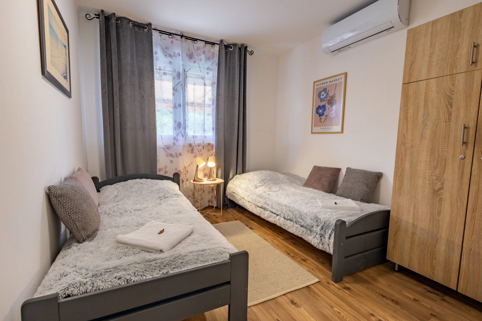 Diófaliget vendégház - Pogány