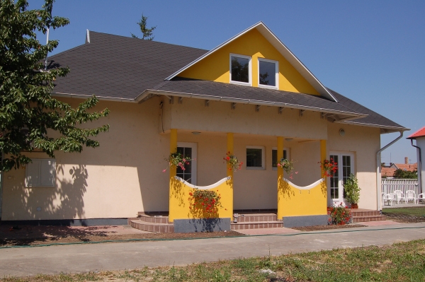 Fáskerti Apartman / Panzió