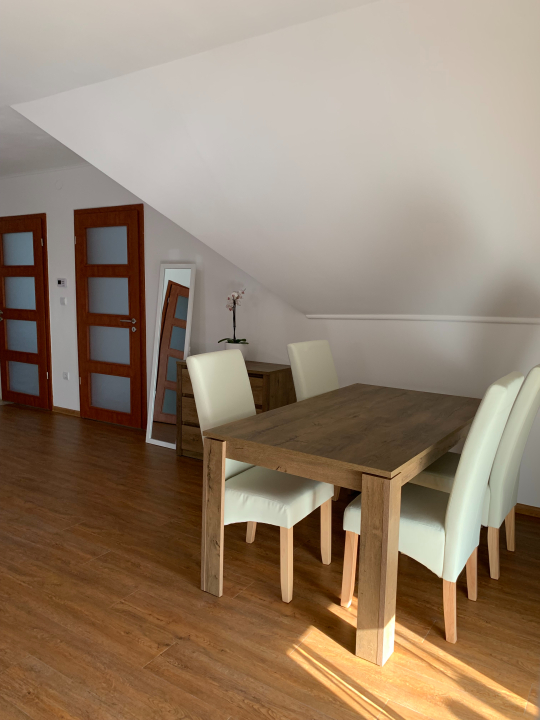 Feh�r Orchidea Apartman - Egerszal�k