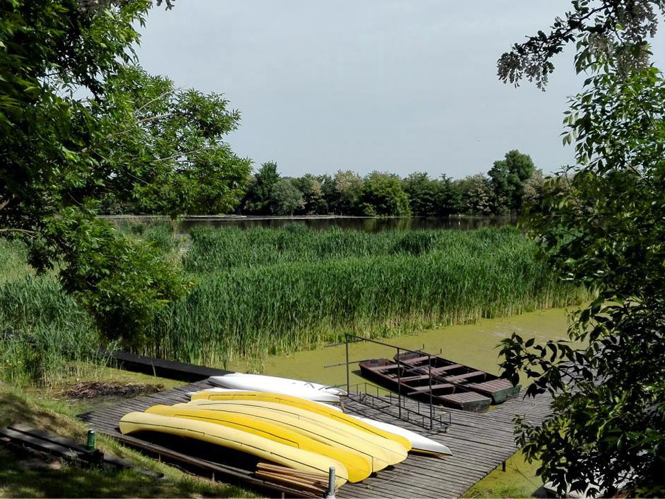 Holt-Szamos Vend�gh�z - Gy�rtelek