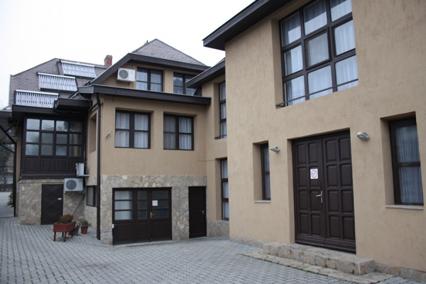 Hotel Róz Szálloda és étterem