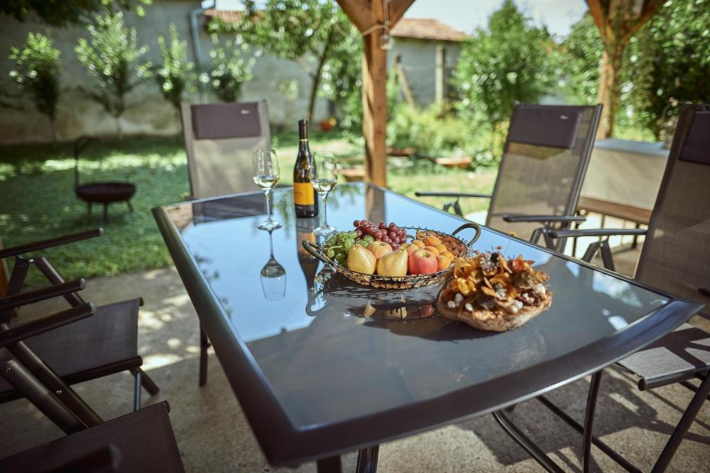 Ikerfenyk apartman - Egerszalk