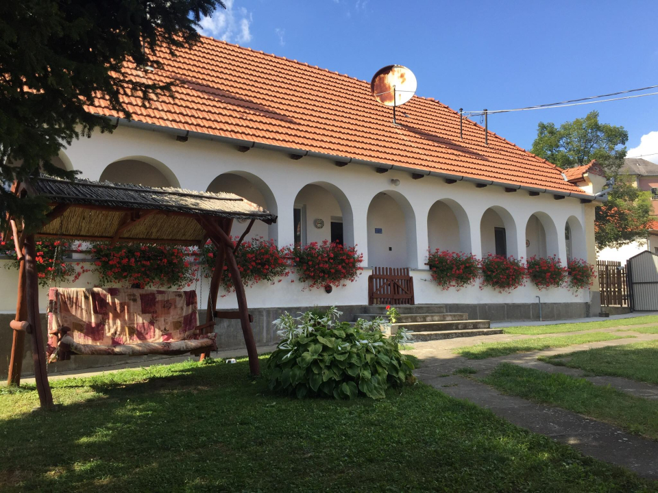 Ikerfenyk apartman - Egerszalk