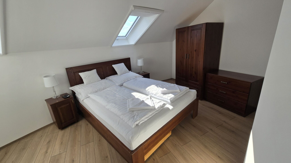 J�k�b-V�r Vend�gh�z - F�z�r