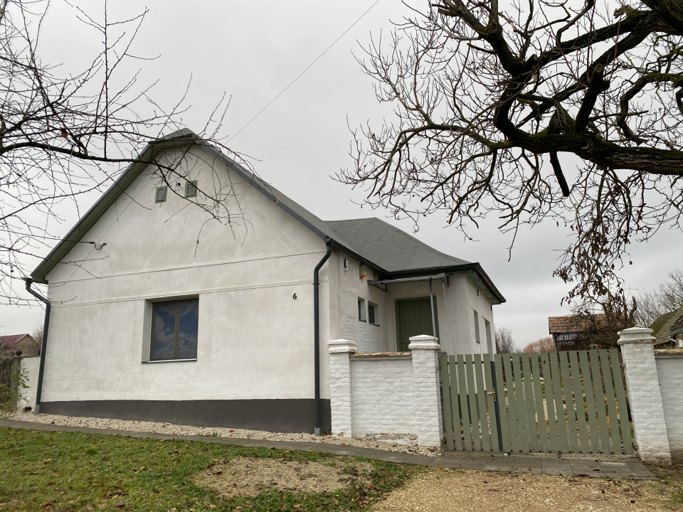 Janus Country Site Árpád-ház - Szakcs