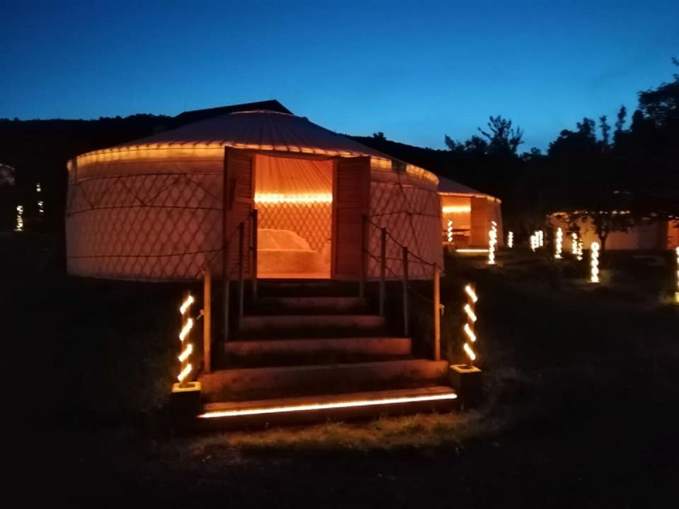 Jurta Hotel - Balatongyrk