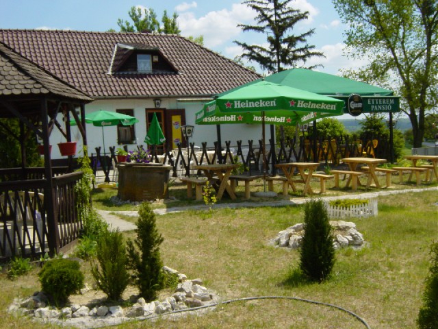 Kertészház Étterem és Panzió
