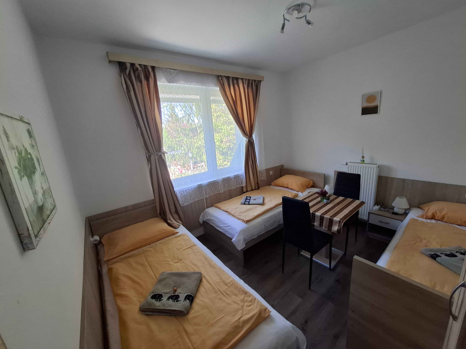 K�r�s Liget Vend�gh�z - Gyula
