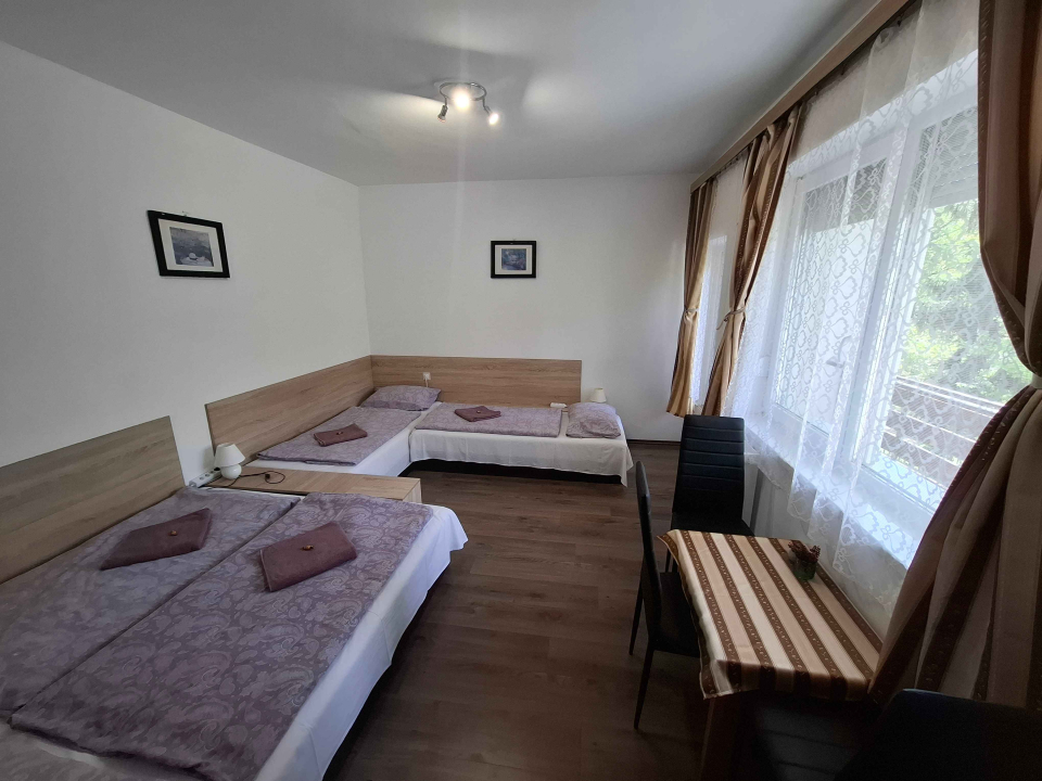 K�r�s Liget Vend�gh�z - Gyula