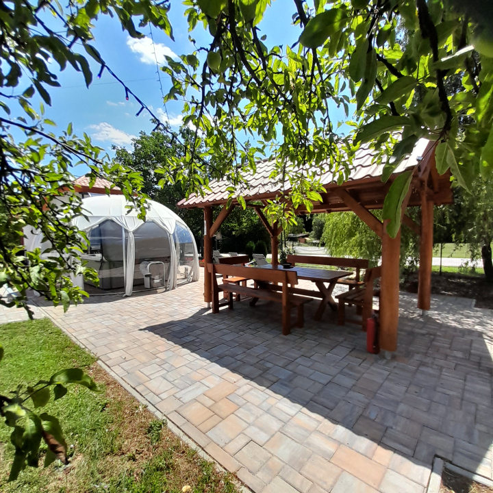 M�tra Gold Vend�gh�z - M�traszentimre