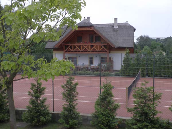 Nádasház