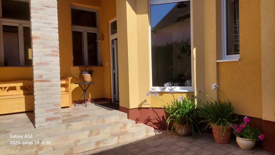 Napsugár Vendégház - Apátfalva