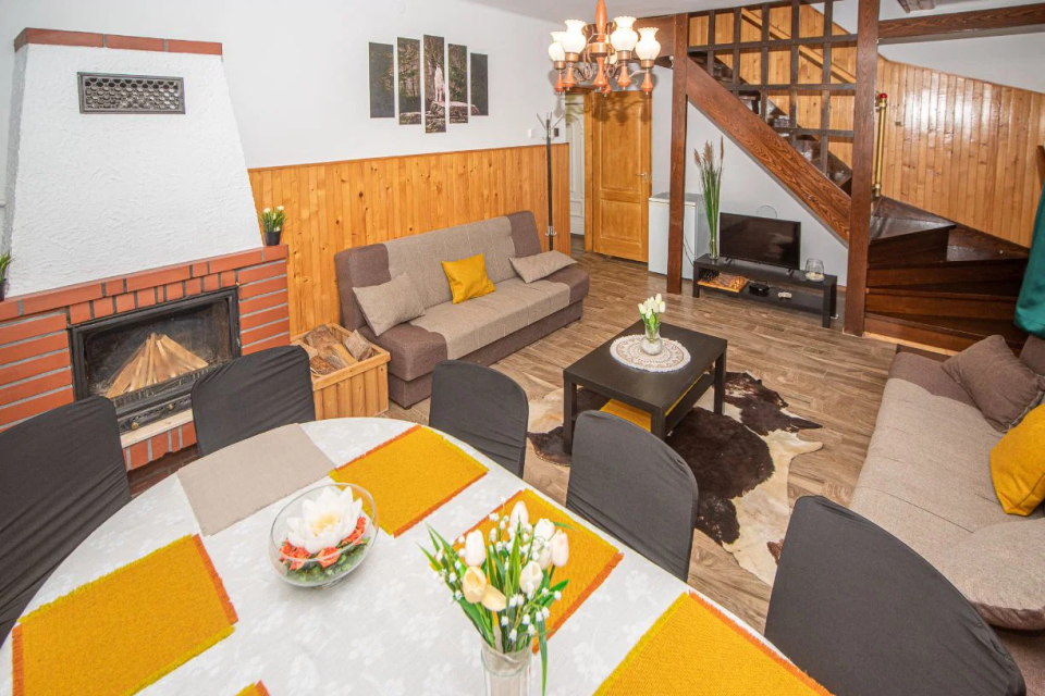 Otthon A Pagonyban - M�traszentimre