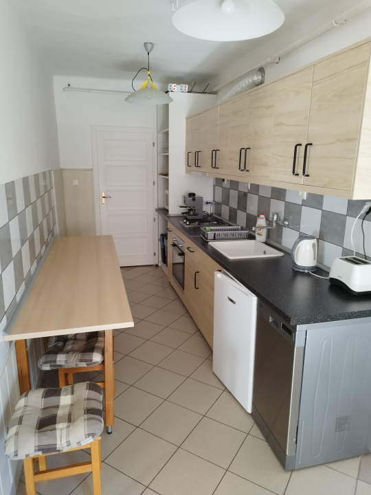 Papr�te Vend�gh�z - M�lyinka