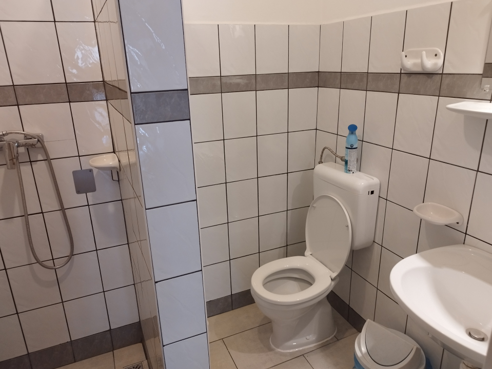 Papr�te Vend�gh�z - M�lyinka