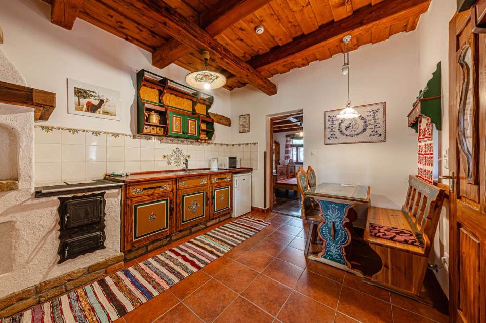 Postakocsi Vend�gh�z - N�tincs