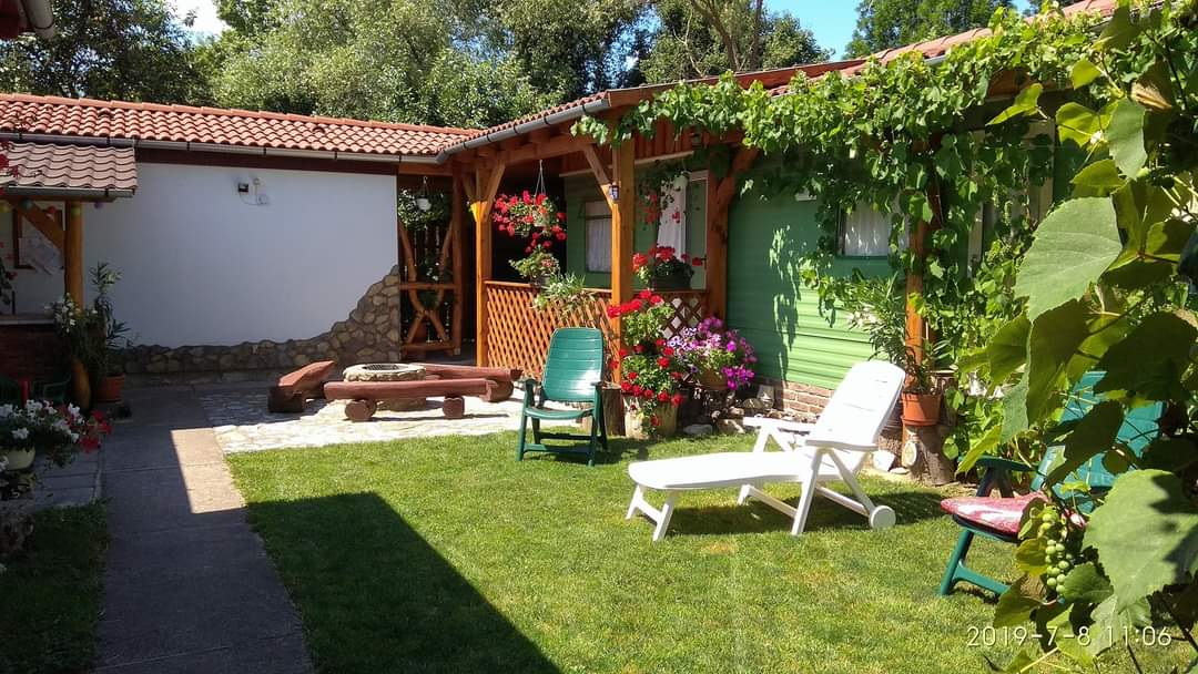 Relax Nyaral�udvar - Szilv�sv�rad