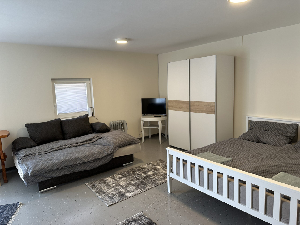 Róza Vendégházak - Tényő