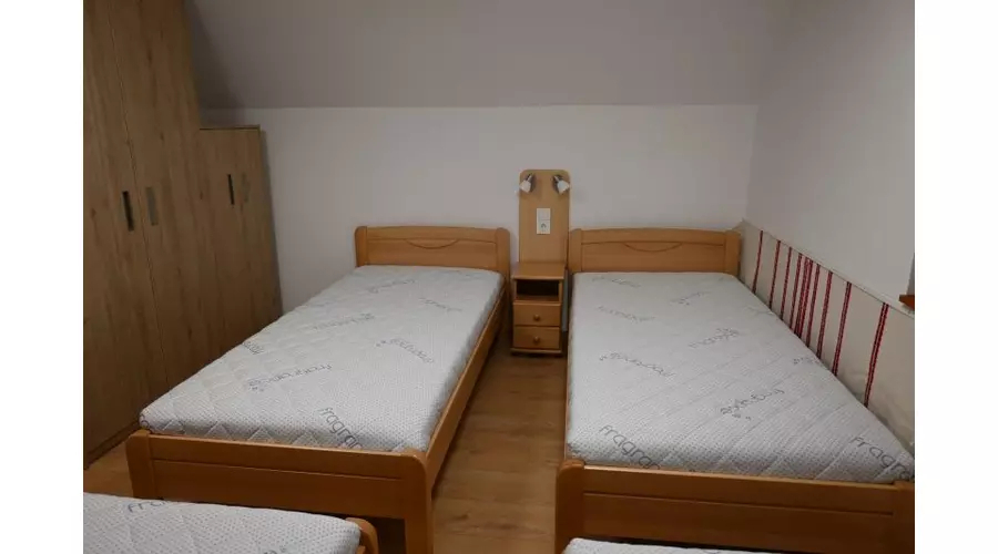 Strzsahegyi Napocska Vendghz - Monor