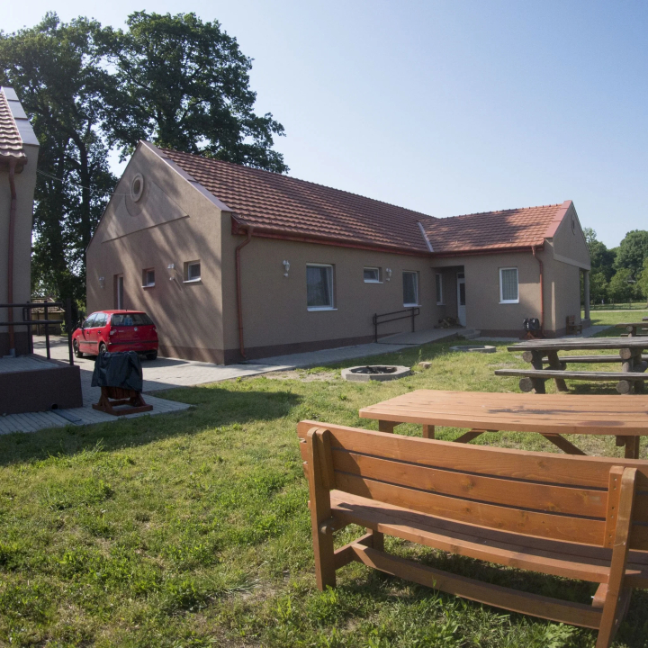 Sulyom Ifj�s�gi Sz�ll� / Szamos Ifj�s�gi Sz�ll�s - G�berj�n