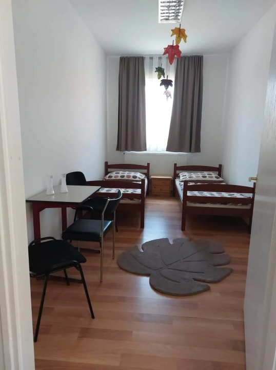 Sulyom Ifj�s�gi Sz�ll� / Szamos Ifj�s�gi Sz�ll�s - G�berj�n