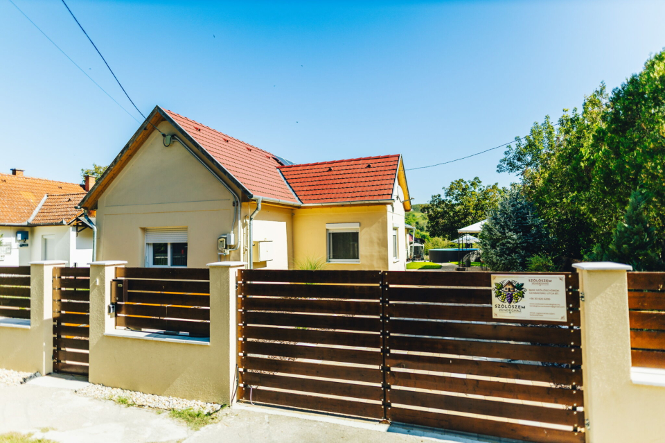 Szőlőszem Vendégház