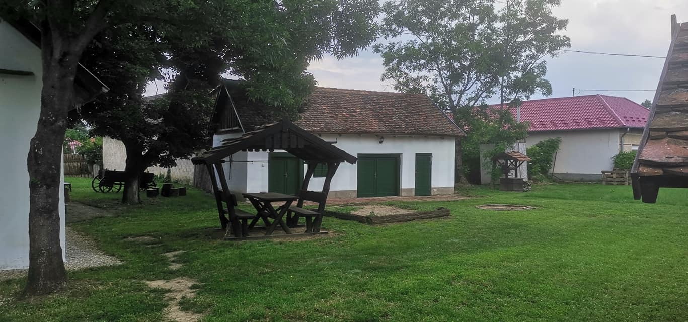 Villa Negra Tanya - Tiszakrt