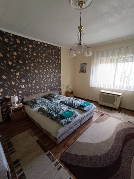ZOLI VEND�GH�ZAI - M�traderecske