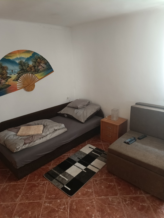 ZOLI VEND�GH�ZAI - M�traderecske
