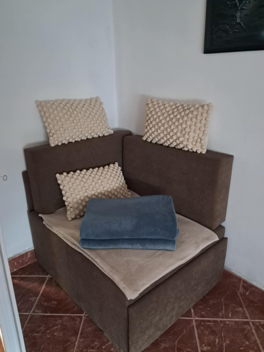 ZOLI VEND�GH�ZAI - M�traderecske